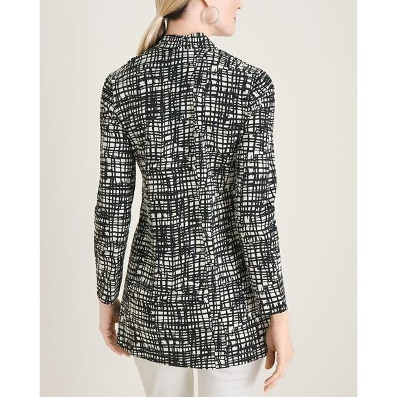 Chico's Criss-Cross Print Tunic Top Size Large /2 Black White Pima Cotton V-Neck - Picture 4 of 7